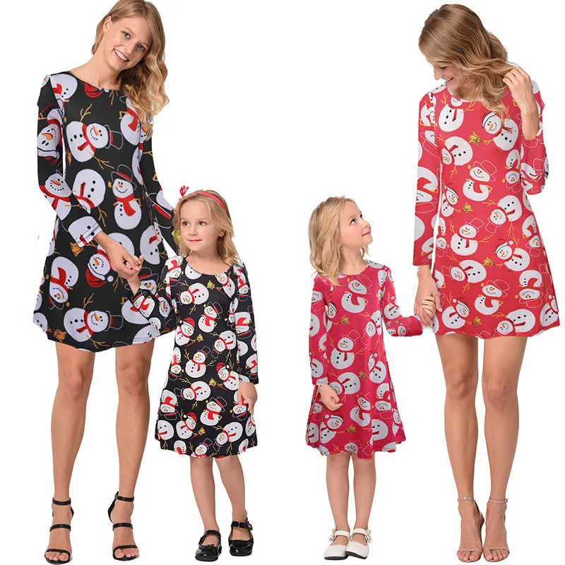 Семейные комплекты для мам и дочек рождественские платья «Мама и я» рождественские, с принтом платье Семейные рождественские пижамы H0962