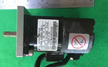 

SGMAH-A3BAA-SW11 100v 30w USED one , Servo Motor , Good Working