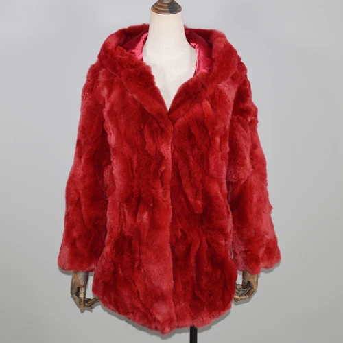 Длинная стильная Роскошная настоящая куртка с мехом кролика Рекс женская шуба из кролика рекс для девочек настоящий натуральный мех кролика рекс верхняя одежда с капюшоном - Цвет: red
