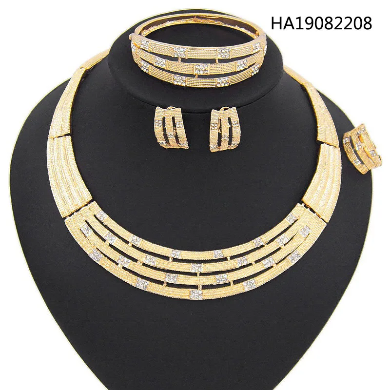 Golden Yulaili, новая мода, африканские бусы, ювелирные наборы, для невесты, Дубай, Золотое колье с кристаллами, серьги-гвоздики, 4 шт., нигерийские Свадебные аксессуары - Окраска металла: Golden