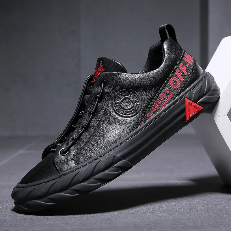 

2019 new small white shoes autumn Korean version of the trend set of black men's shoes hundred leather men's leisure shoes men's