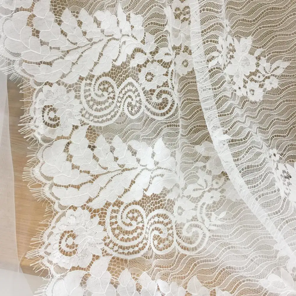 3 метра от белого французского Шантильи ресницы кружевной ткани с крылом, мягкая струящаяся Цветочная вышивка Свадебная накидка Болеро ткань кружева