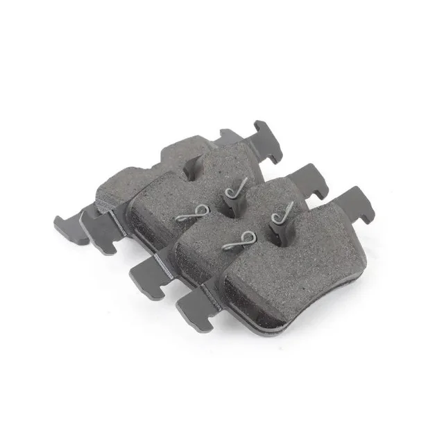 X1e84 f48 f49 x2 f39 x3 e83 f25 x4 f26 g02 керамики тормозных колодок - Цвет: x1f48 f49 Rear