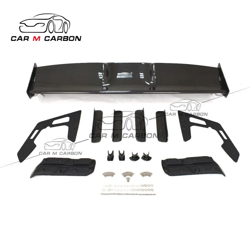 NISSAN  GTR rear wing 1 