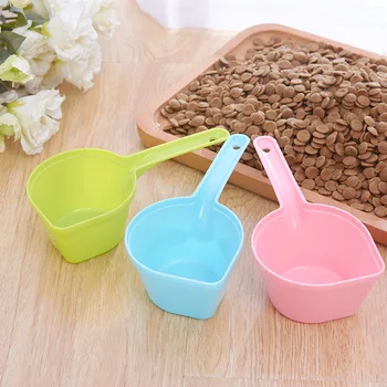 

Dog Food Spoon Plastic Color Pet Dog Shovel Cat Food Dog Food Shovel Universal Plastic Dog Feeders Supplies Food Spoon