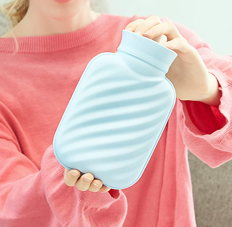 Home Water Hot Water Bag Water Injection Mini Explosion-Proof Silica Gel Irrigation Carry-on Flush Hot Water Bottle Small Hand W