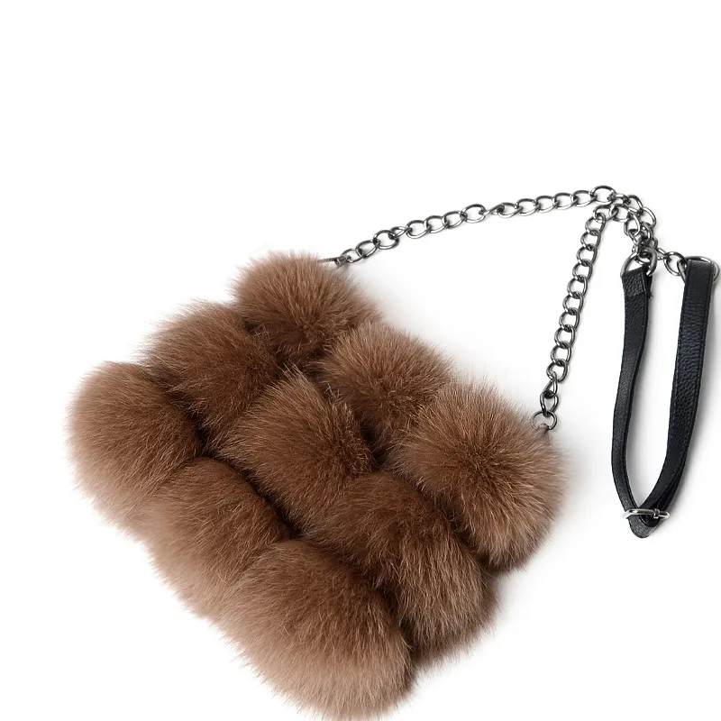 

Hot Fashion New Girl Beautiful Fox Fur Bag Lady Large Card Messenger Bag Fox Fur Bag Ladies Out Mini Fashion Bag.