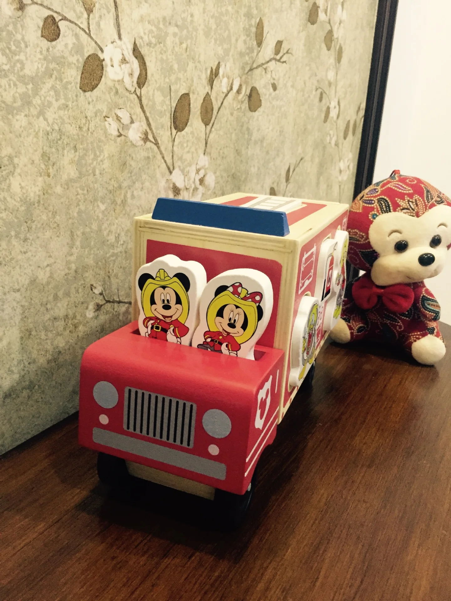 

Children Wood Fire Truck Toy Wooden Assembled Small Car Toy Car Educational Toy Processing-