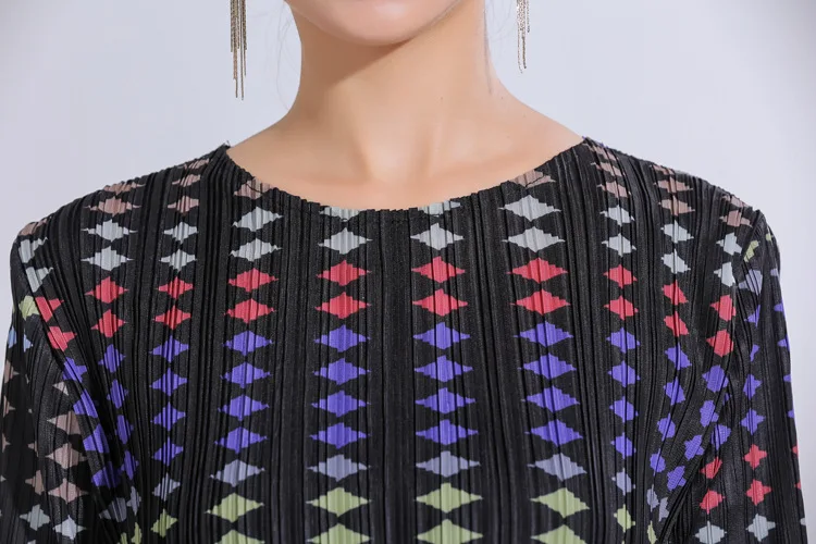 Горячая Miyake fold платье с цифровой печатью три четверти o-образным вырезом платье доступно