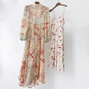 

Natural Wrinkle Silk Dresses 2020 Autumn Newest Designer Fashion White Lace Trim Patchwork Long Sleeve Elegant Women Clothes