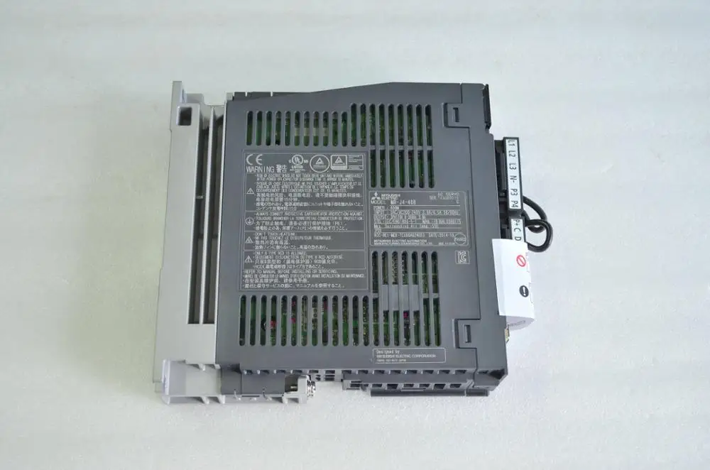 AC Servo усилитель MR-J4-40B