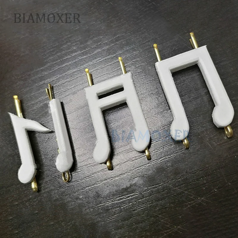 

Danganronpa Kaede Akamatsu Note Bobby Pin Headwear Delicate Cosplay prop Halloween Anime