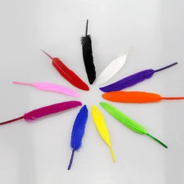 Mixed color (50pcs) Красочные гусиное перо головные уборы аксессуары ручной декоративные материалы для ручных поделок реквизит для сцены 50 шт./пакет - Цвет: Mixed color (50pcs)