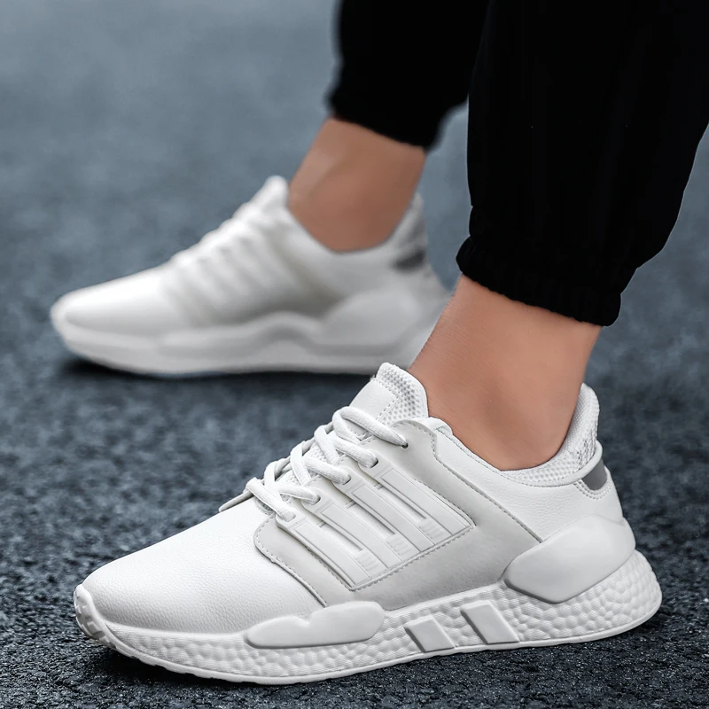 Men's Running Shoes New Fashion Sneakers Man Breathable Light Lace Up Jogging Shoes Cushioning Outdoor Fitness Gym Sports Shoes Men's Running Shoes New Fashion Sneakers Man Breathable Light Lace Up Jogging Shoes Cushioning Outdoor Fitness Gym Sports Shoes