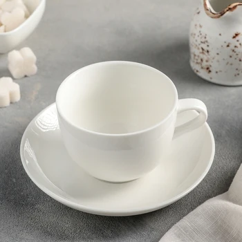 

Blanche tea pair: 200 ml cup, 14.5 cm saucer