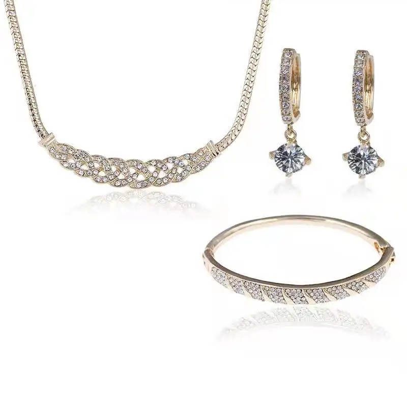

Fashion 18K Rose Gold platinum Lady necklace Bracelet Earrings Crystal Pearl Jewelry Set Schoolgirl Bride Jewelry Set