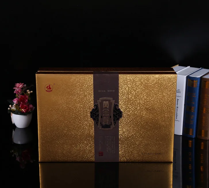 Custom Gift Box for Hair Extension Cosmetics Skincare Products Gift Set Birthday Gift Box Packaging with Foam-DH11727