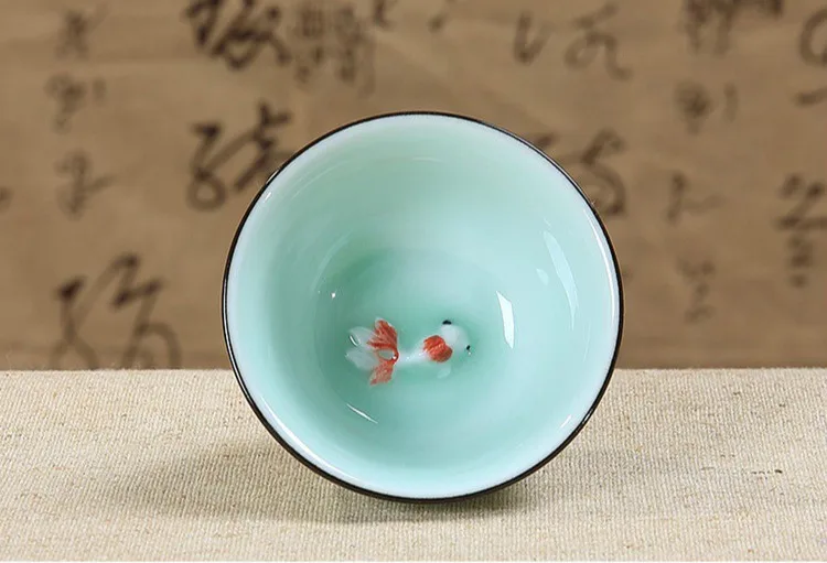 40 мл Longquan Celadon Китай кунг-фу чайные чашки с тиснением Карп/Золотая рыбка чайная чашка Ruyi маленькая рыбка креативные керамические чашки оптом