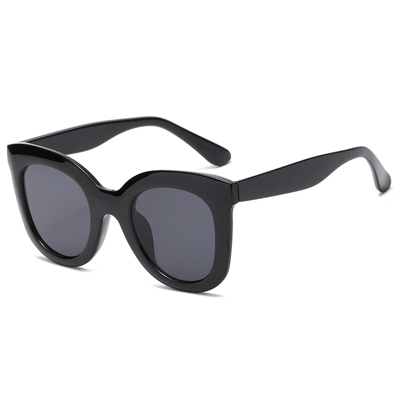 Occhiali Da Sole Ovali Retrò WONAVEHY Con Protezione UV400 - Modello Firmato Unisex In Metallo Leggero