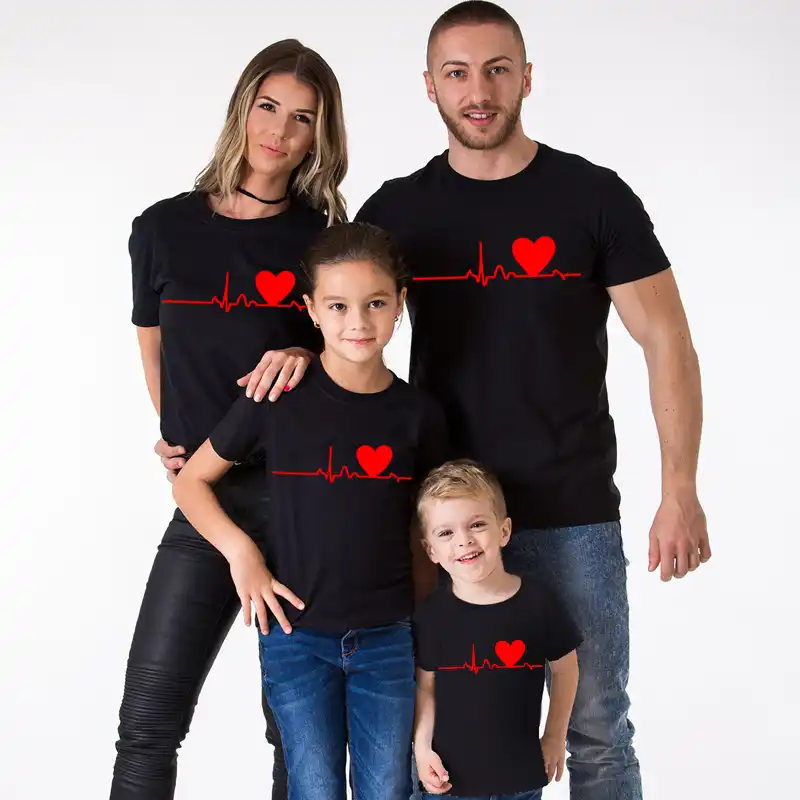 camisetas iguales para toda la familia