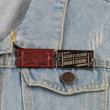 Vintage Rocky Horror Ciencia Ficción película billete Rojo Negro broche etiqueta Pin ropa esmalte Pin película insignia broches Punk joyería