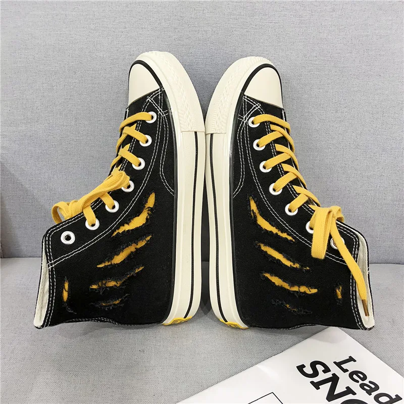 Adult men and women couple models shoes high canvas shoes fashion trend comfortable fit wild casual shoes Adult men and women couple models shoes high canvas shoes fashion trend comfortable fit wild casual shoes