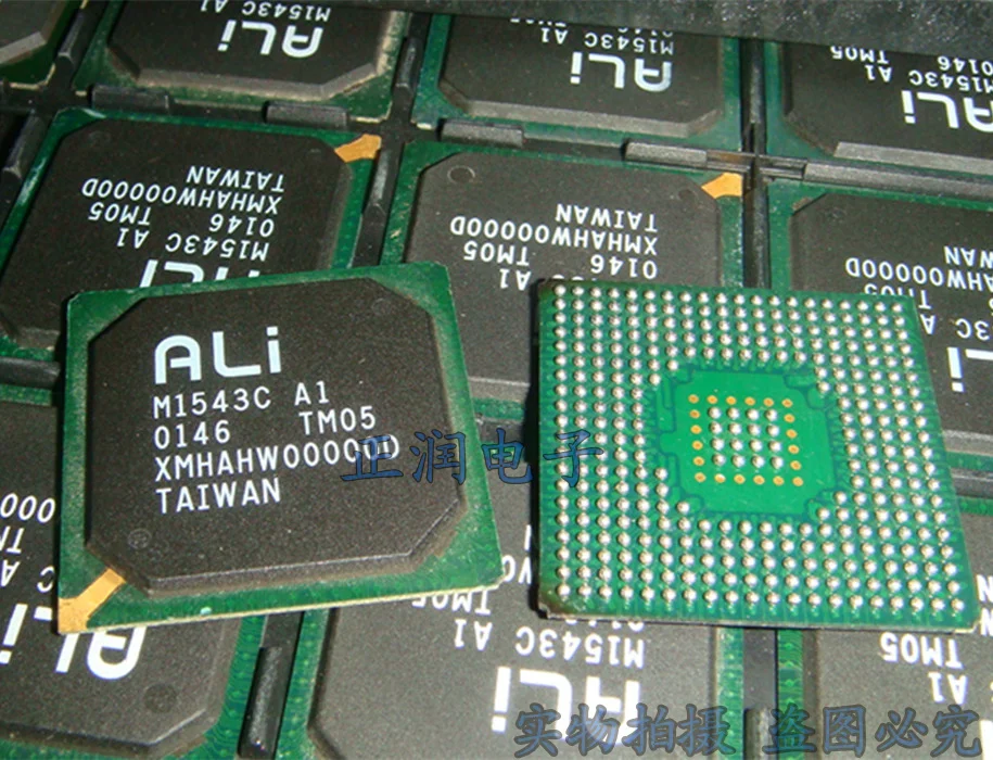 Новое поступление оригинальный M1543C A1 M1543CA1 NEC и BGA| |