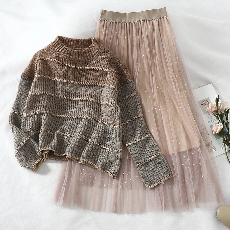

2019 new fashion women's two piece set autumn and winter loose striped sweater+mesh skirt female tide