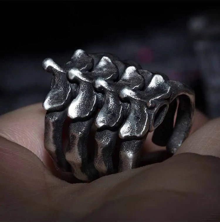 Fashion Popular Creative Rock Hip Hop Retro Simple Fish Bone Men and Women Universal Ring Birthday Gift Party Jewelry