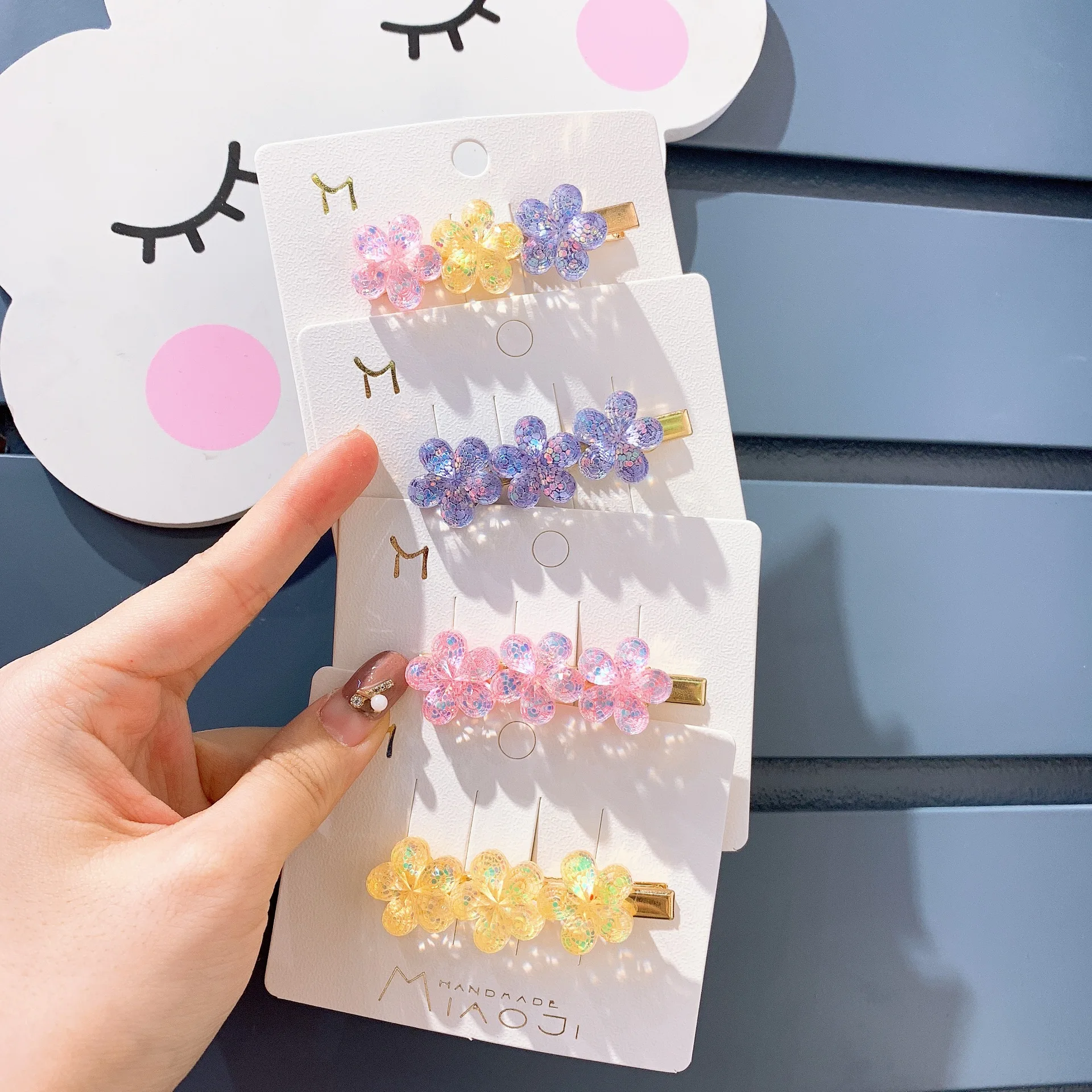 

Fashion 1PC Kids Girls Pearl Flower Hair Clip Hairpin Accessories For Children Duckclip Barrette Hairclip Headdress Headwear