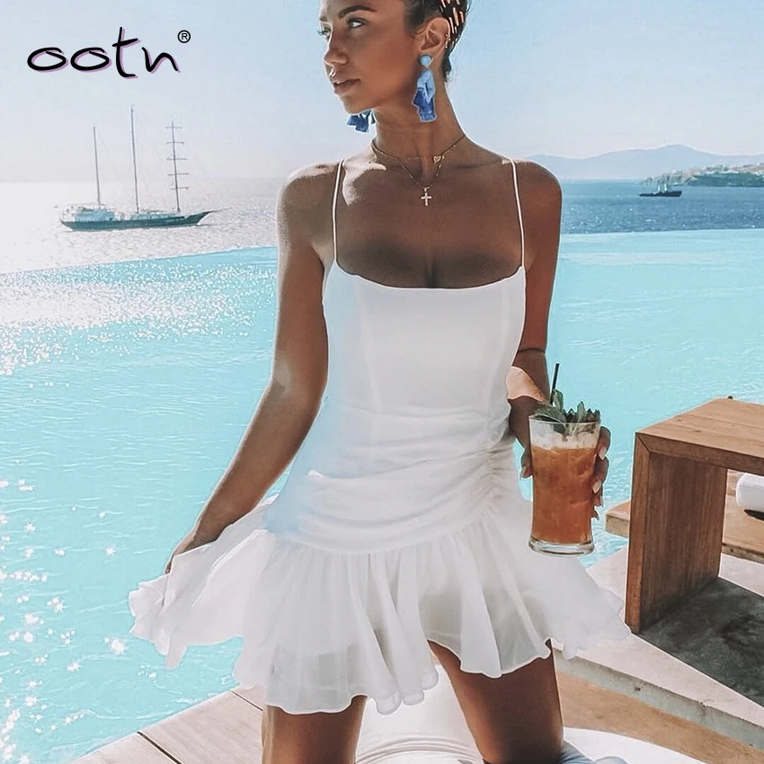 Белые пикантные туфли с бантом Пляжное платье открытой спиной и коротким рукавом