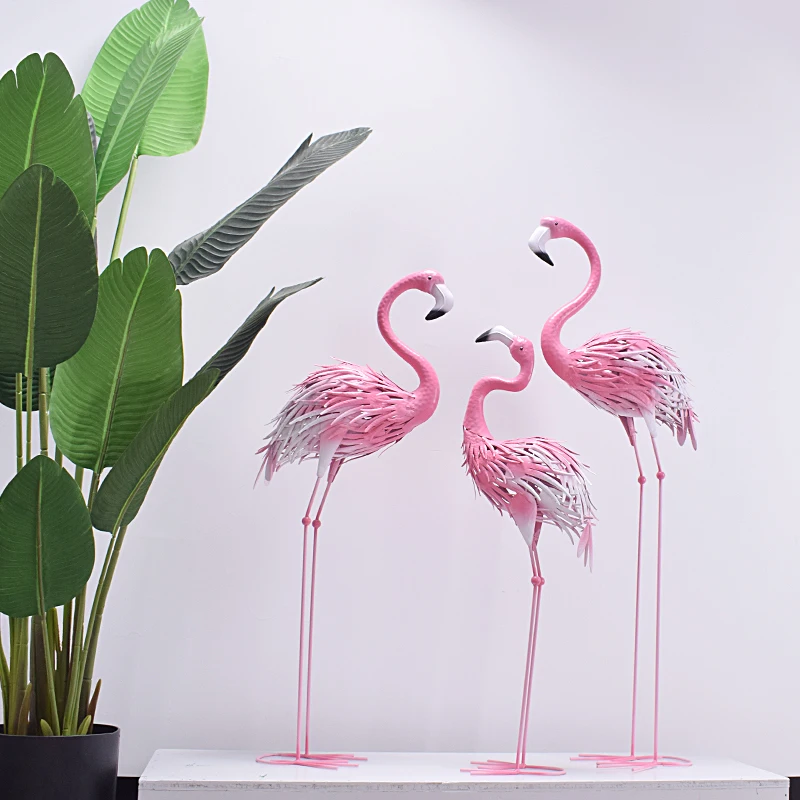 

Northern European style ins flamingos display large garden network celebrity shop window soft ornaments wedding photo props