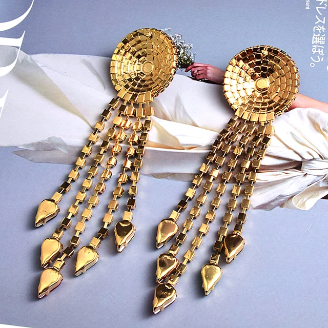 Buy quality designing fancy flower gold earrings in Ahmedabad