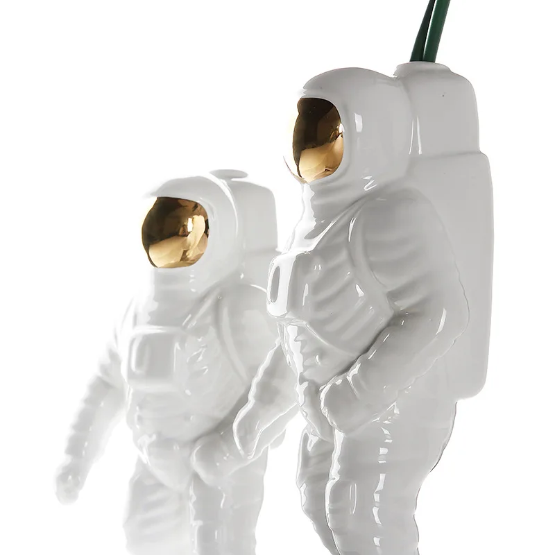 Creative Ceramic flower vase Astronaut Sculpture Robot Rocket Space Man Statue Cosmonaut Home Decoration for Craft Table Decor Creative Ceramic flower vase Astronaut Sculpture Robot Rocket Space Man Statue Cosmonaut Home Decoration for Craft Table Decor