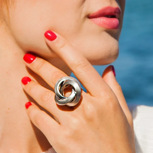 UTB8L9ANfuvJXKJkSajhq6A7aFXaN.jpg_640x10000