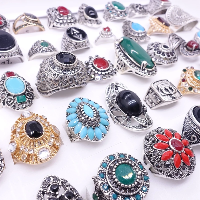 50PCs Mix Retro styles women's metal Rhinestone Jewelry Rings With Display Box 