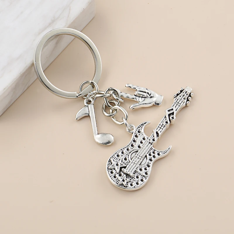 Брелок для ключей с музыкальными нотами гитарой надписью I Love You | Украшения и