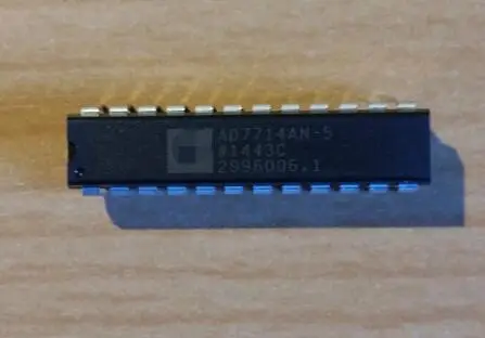 

Freeshipping AD7714AN-5 AD7714AN AD7714A AD7714