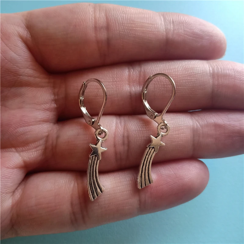 

Tiny Meteor Leverback Earring, Dainty Star Charm Minimalist Jewelry, Antique Silver Color Star Earrings Dropshipping
