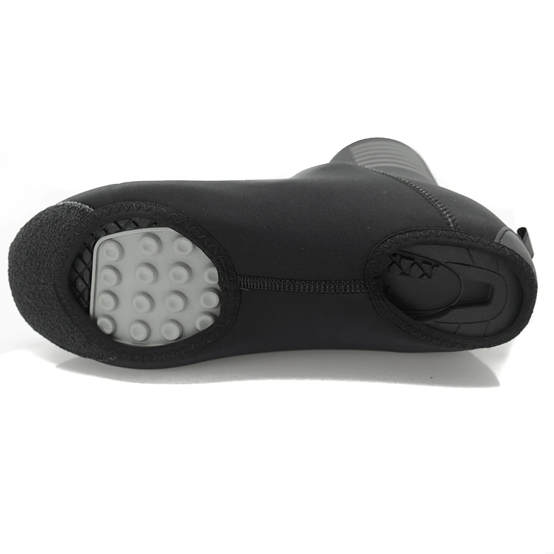 YKYWBIKE Deep Winter Waterproof Cycling Shoes Cover Reflective Thermal Elastic Rainproof thicker Shoe Cover Cycling Overshoes