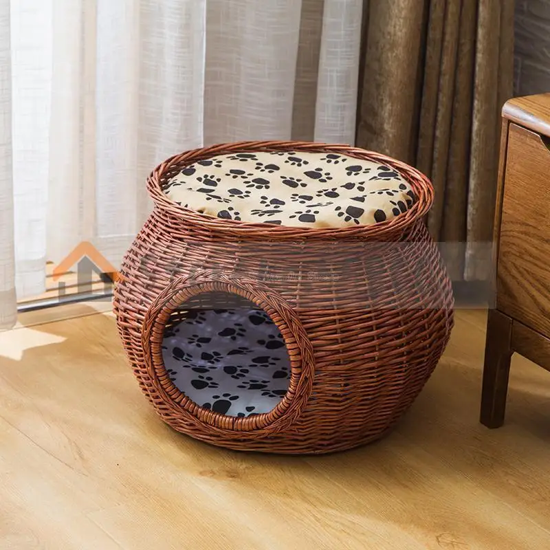 With two cushions-A