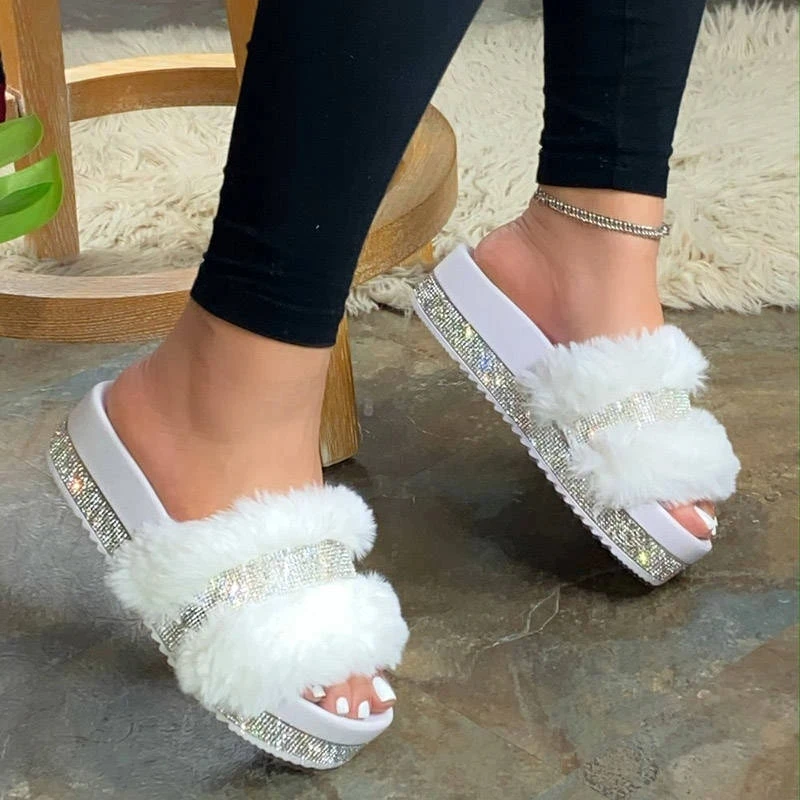 2020 Bling Women's Plush Slippers Fur Slides Rhinestones Outdoor Flat Women Platform Sandals Stylish Casual Shoes Plus Size 43
