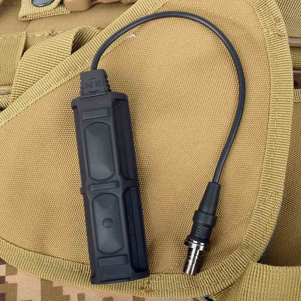

Remote Dual Switch (1 Plug) Tactical Light Accessories Weaver Rail