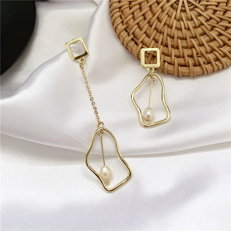 

S925 Fashion Long Geometric Asymmetry Pearl Earrings Retro Abstract Metal Round Dangle Earring Women Gift Party Wedding Jewelry