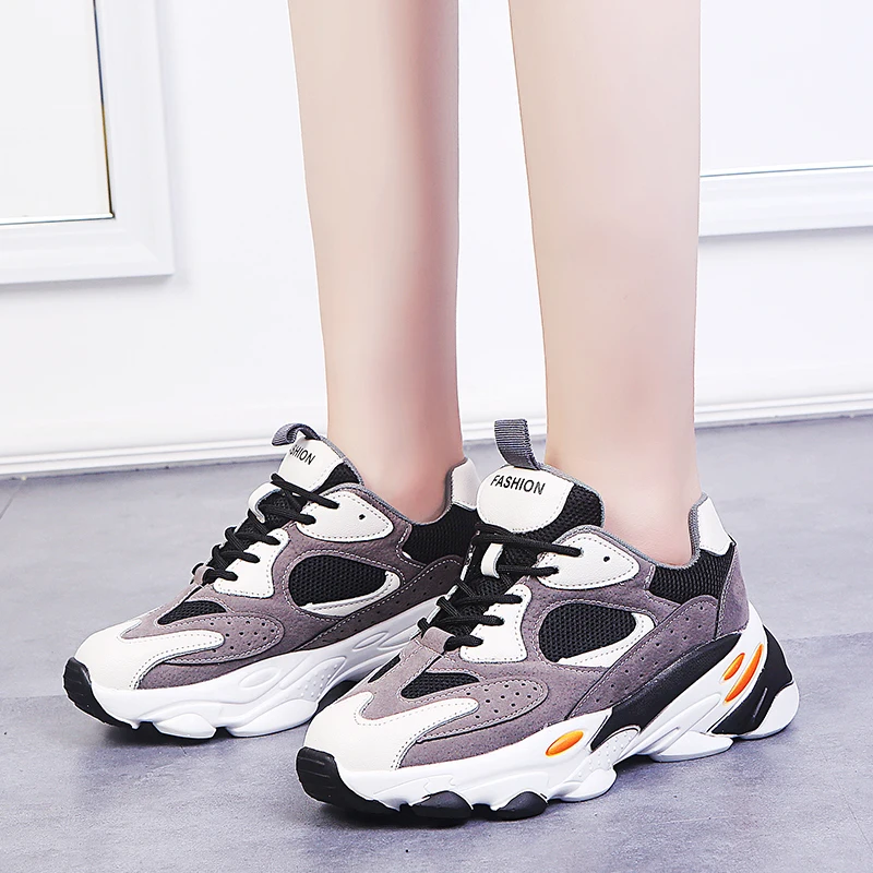 Women Vulcanized Shoes Comfortable Round Head Lace Up Flat Sneakers Shoes Woman Mesh Running Shoes Ladies Non-slip Sport Shoes