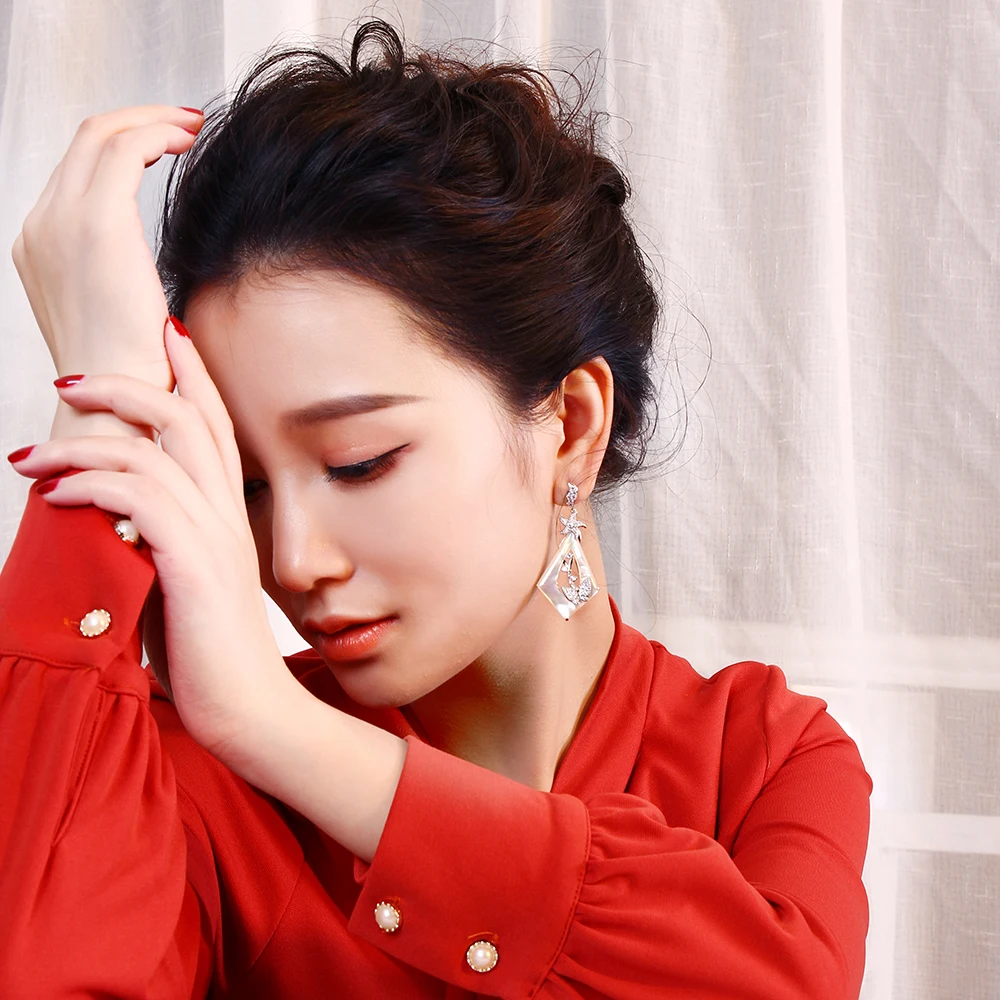 shell earrings