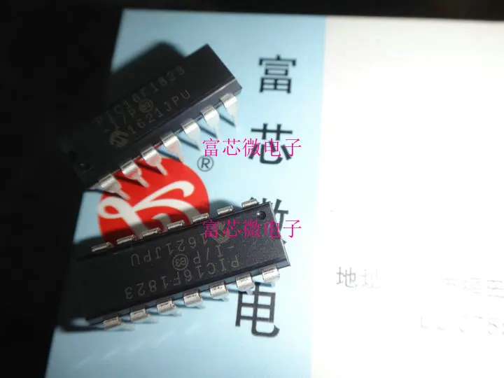 5 шт. PIC16F1823 PIC16F1823-I/P DIP14