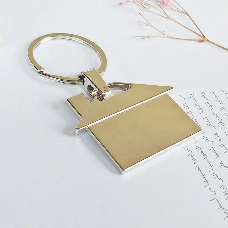 Compact House Keychain - Ideal Real Estate Opening Gift & Customizable Pendant