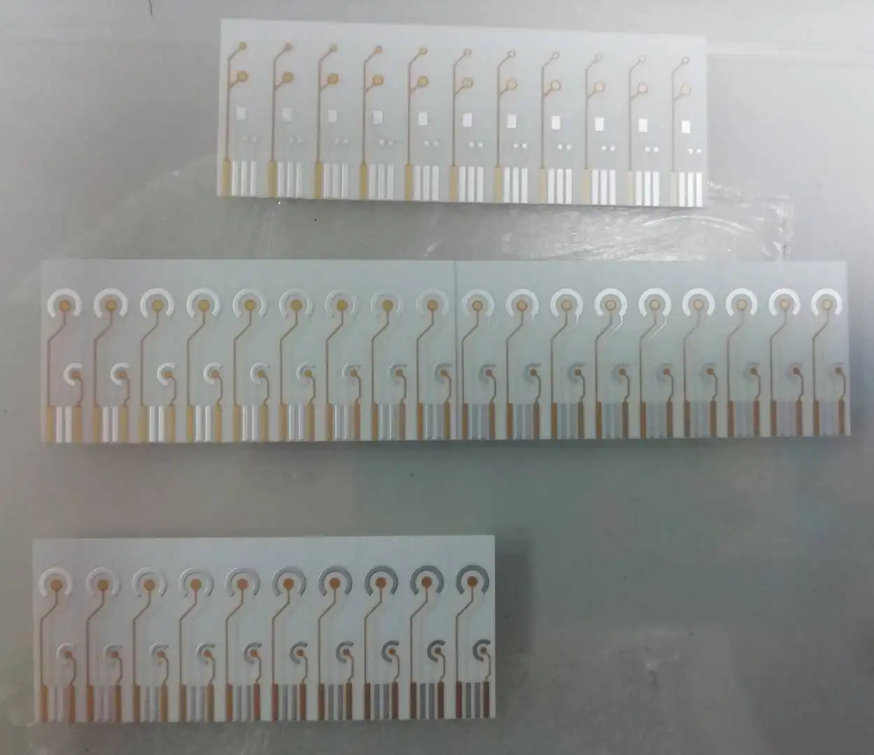 

Ceramic Plate Electrode Printed Sintered Gold Electrode Printed Ceramic Sintered Silver Electrode can customizable.