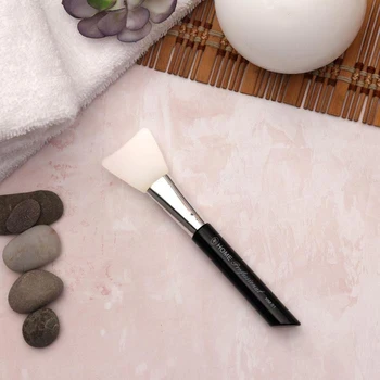

Mask brush, silicone, 13.5 cm, black